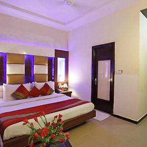 Hotel Star Plaza@New Delhi Railway Station